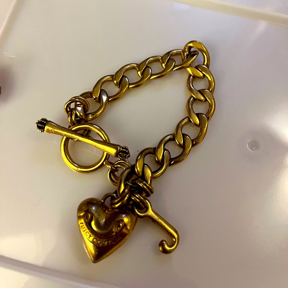 Vintage Juicy Heart Bracelet